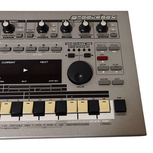 Roland Sequencers Mc-303