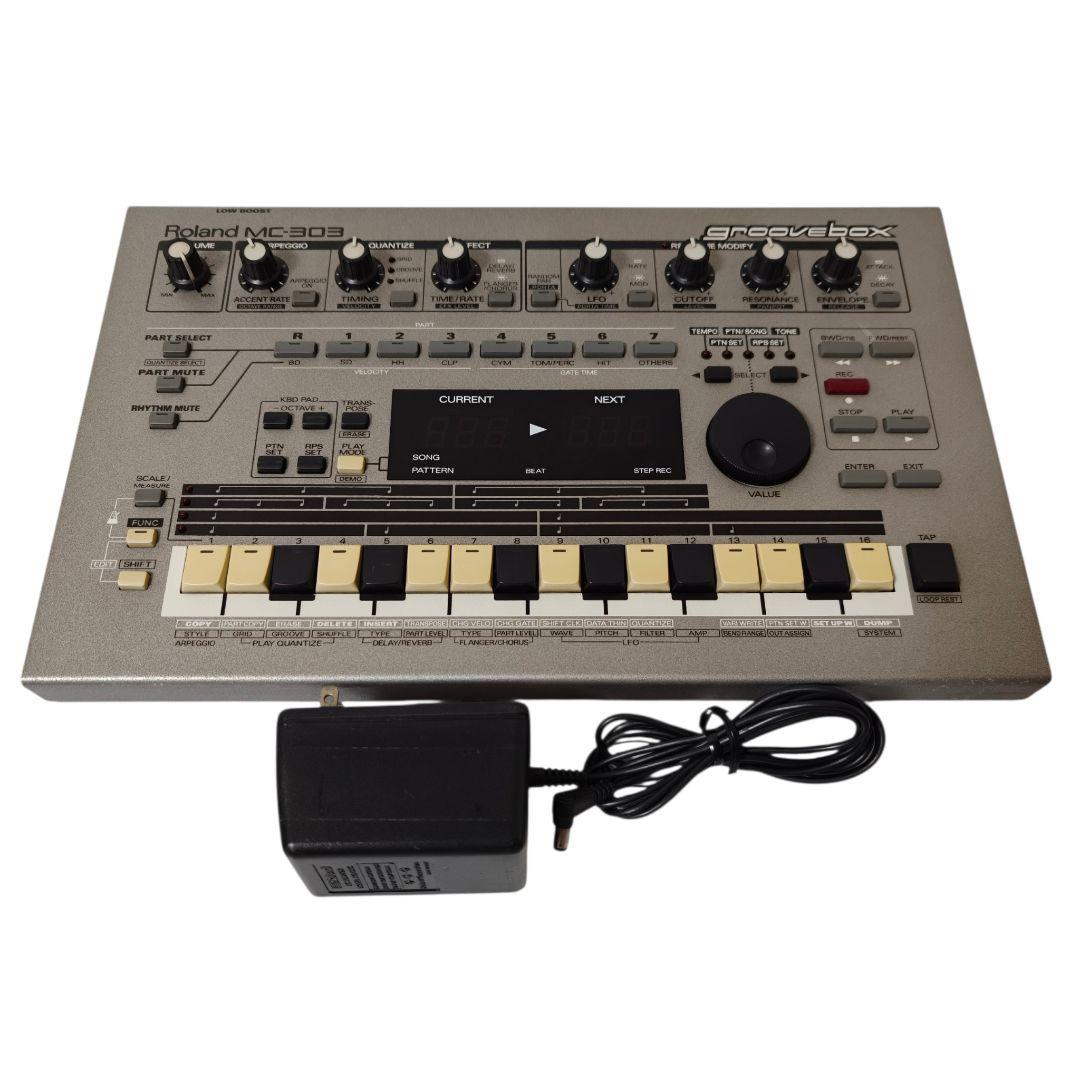 Roland Sequencers Mc-303