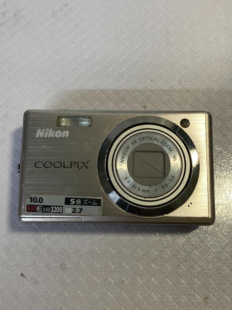 Nikon Compact Digital Cameras S560#855
