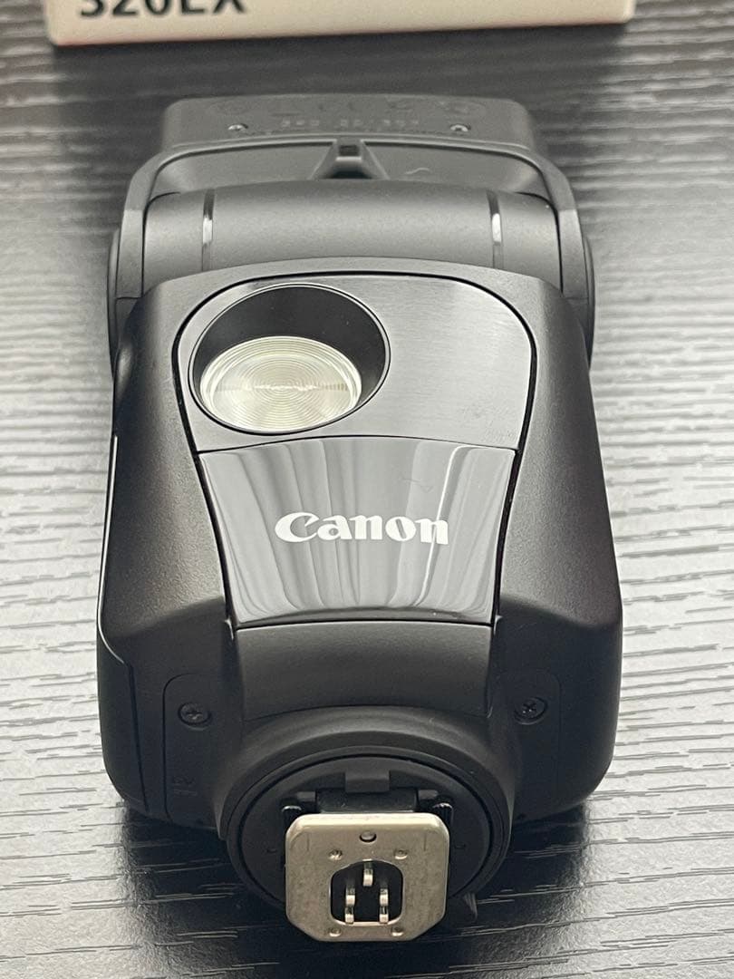 Canon Strobe 320Ex