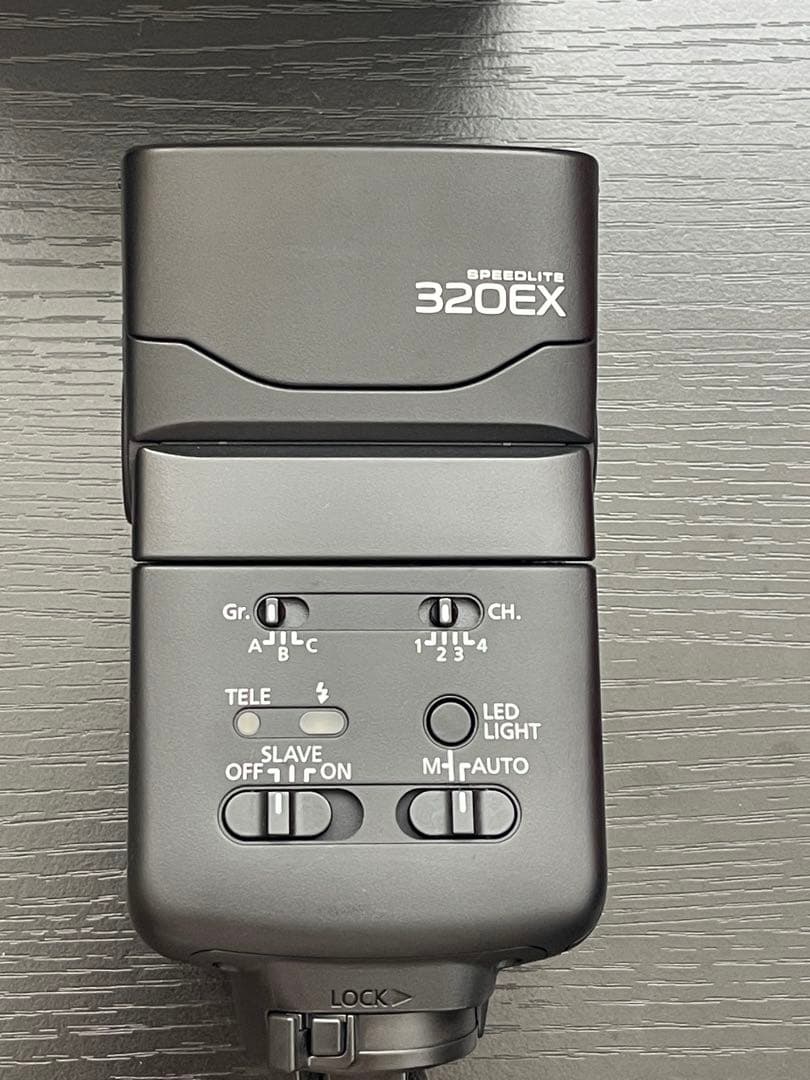 Canon Strobe 320Ex