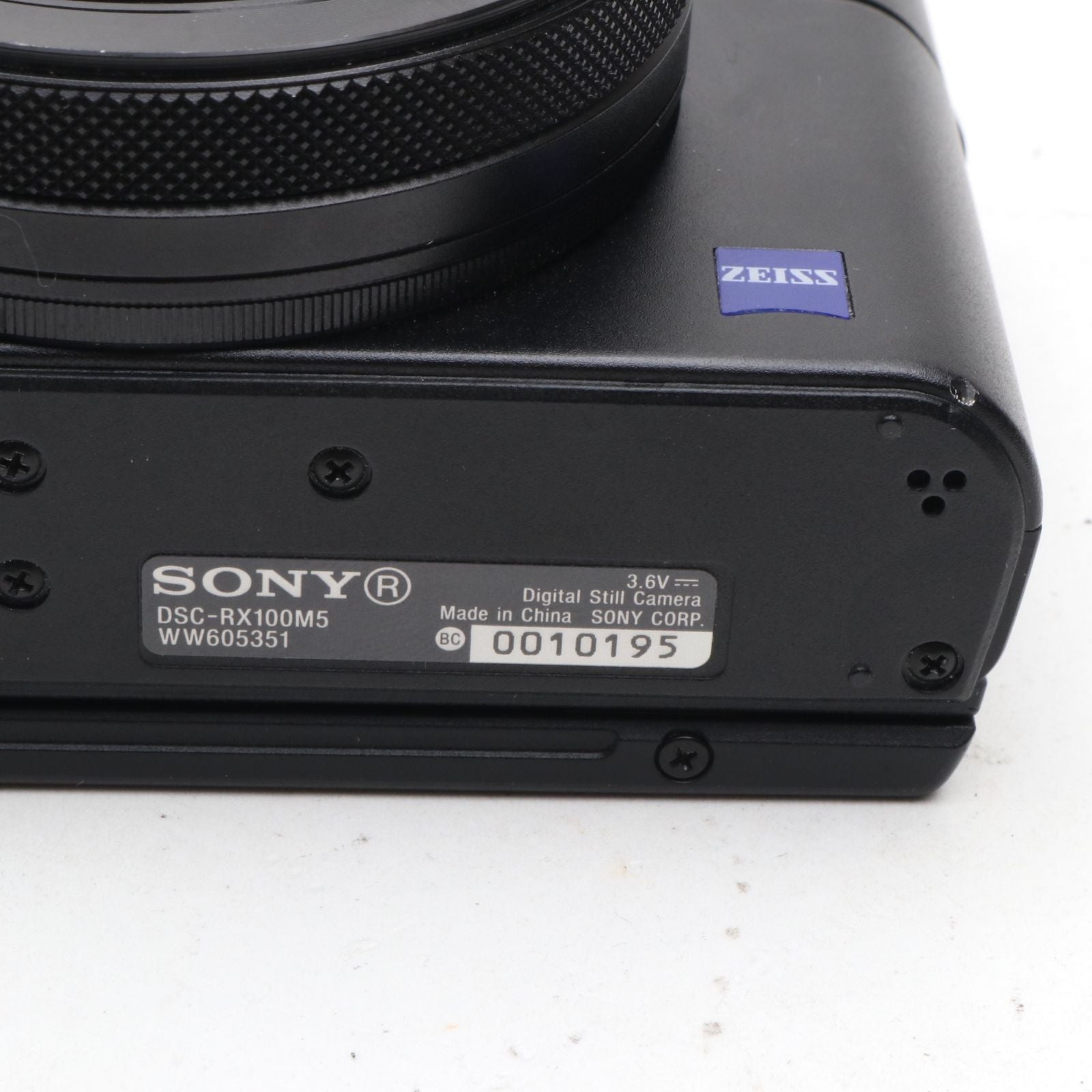 Sony Compact Digital Camera Cyber-Shot Rx100V Dsc-Rx100M5