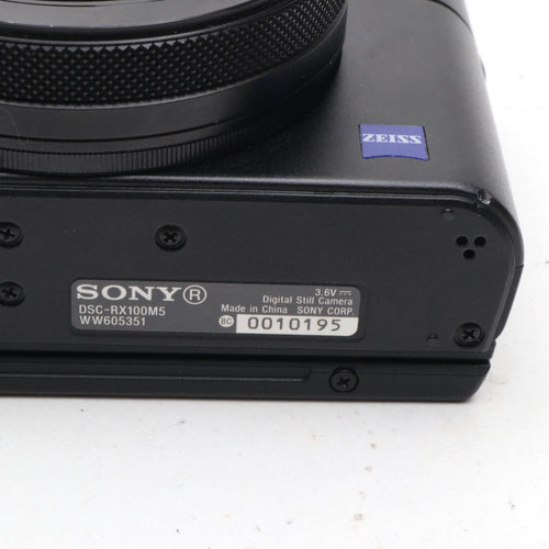 Sony Compact Digital Camera Cyber-Shot Rx100V Dsc-Rx100M5