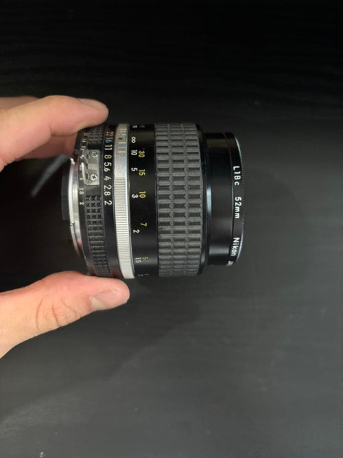 Lens (Zoom) Nikon F/2