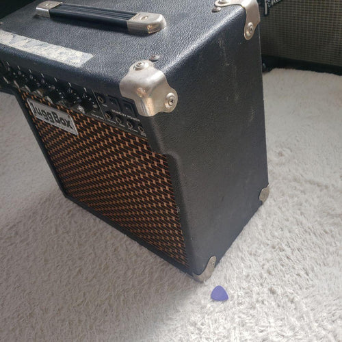 Guitar Amplifiers Jugg Box Jbx-40