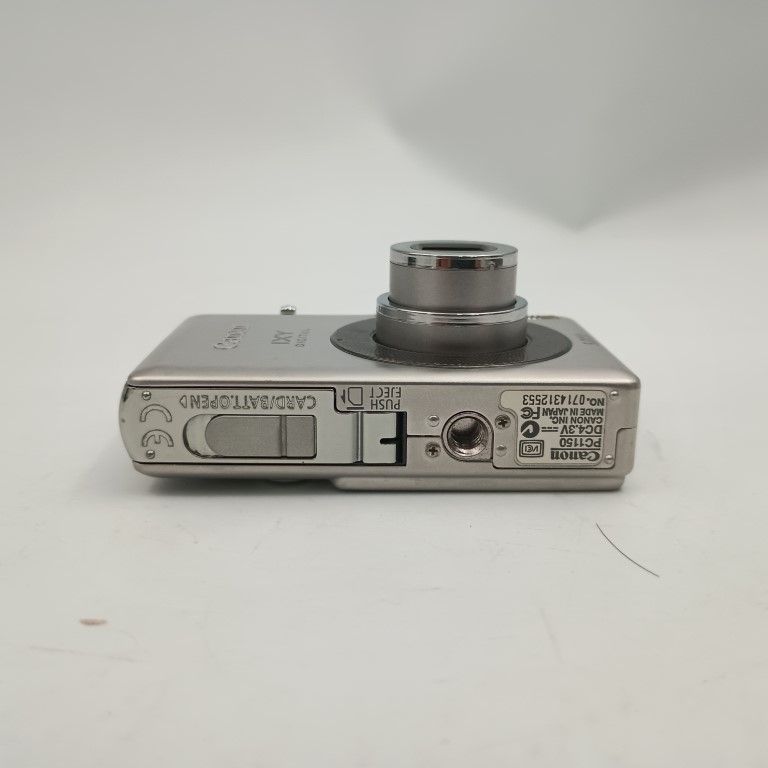 Canon Compact Digital Camera Ixy 55 Silver