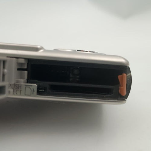 Canon Compact Digital Camera Ixy 55 Silver