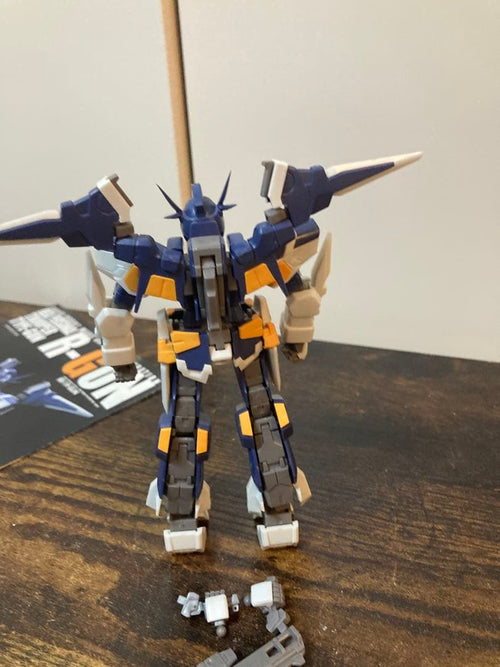 Game Character Rw-1 R-Gun Srg-S-006