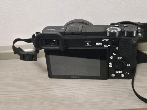 Sony Mirrorless Interchangeable Lips 6400