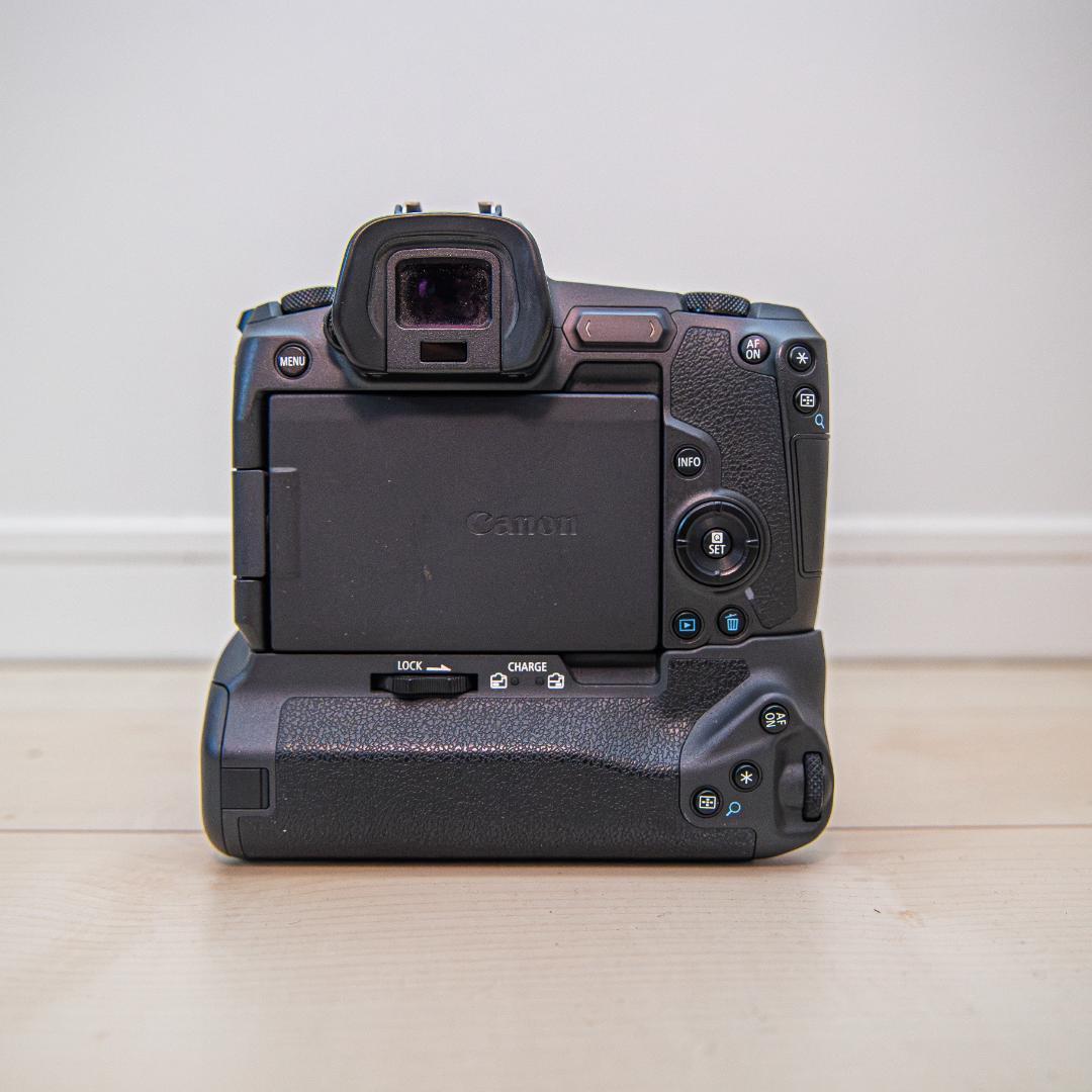 Canon Mirrorless Interchangeable Lens Cameras Eos R Bg-E22