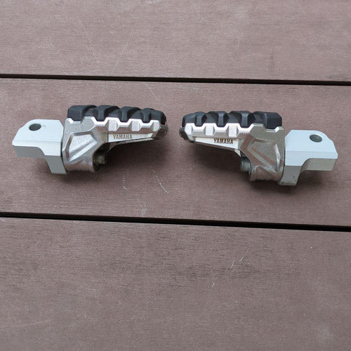 Yamaha Motor Steps Pedals 700