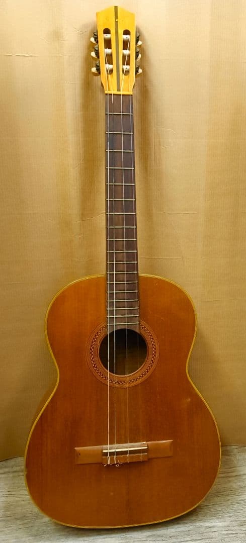 Yamaha Classical Guitars No.45