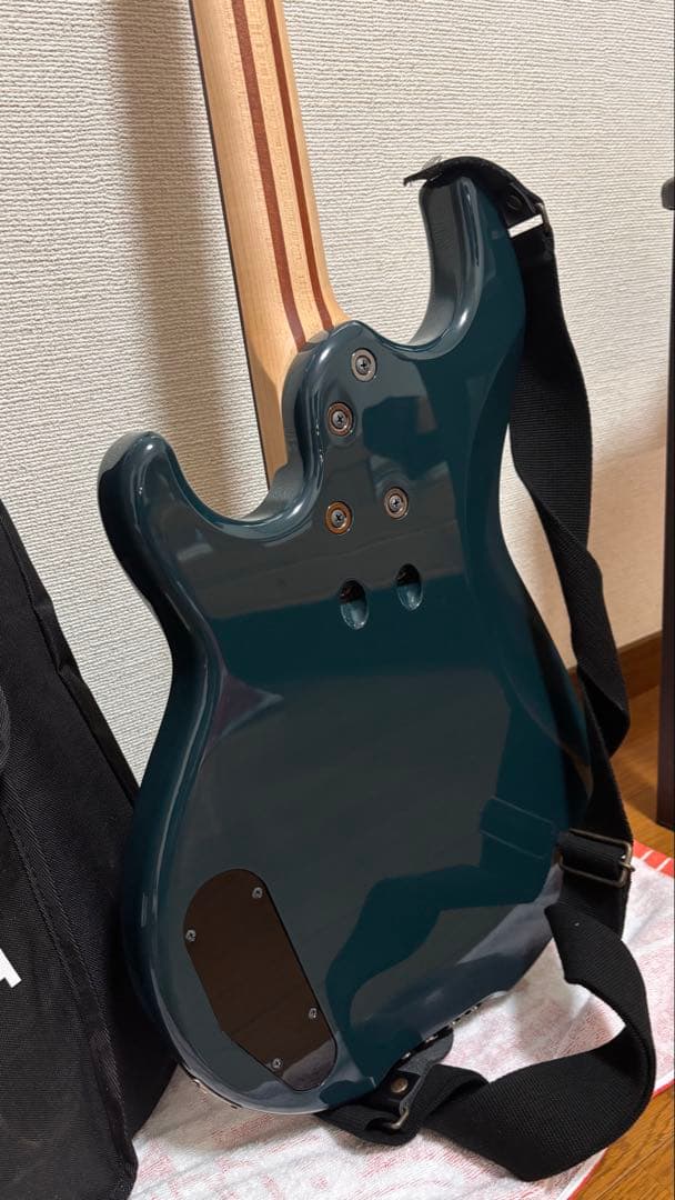 Yamaha Electric Basses Bb434