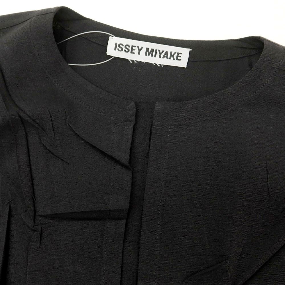 Issey Miyake Ensemble 2025 L