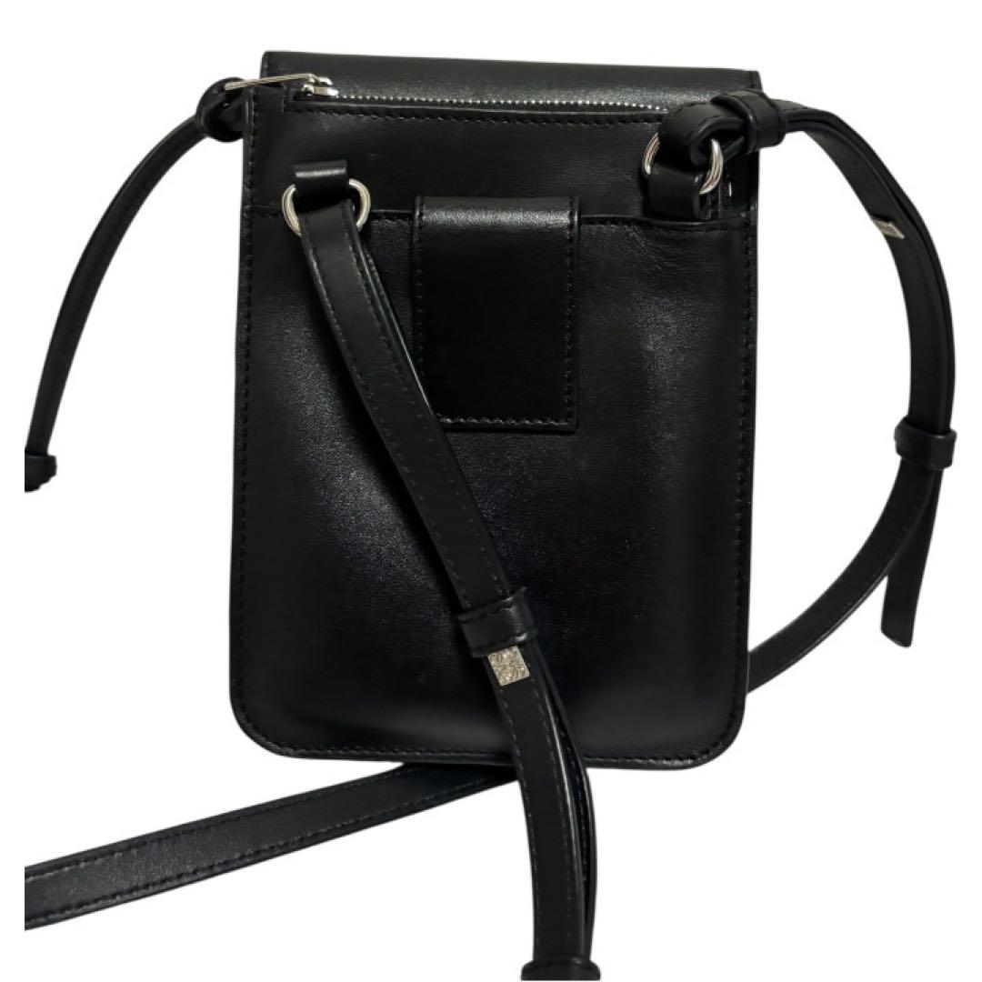 Loewe Shoulder Bags Gusset Flat Crossbody
