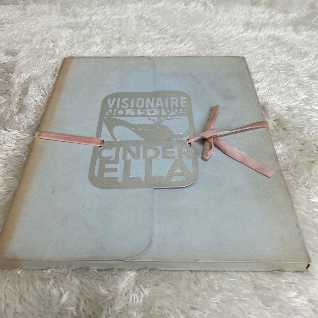 Art, Design Music Visionaire No.15 Cinderella