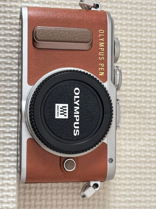 Olympus Mirrorless Interchangeable Lips Pen E-Pl8