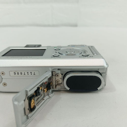 Pentax Compact Digital Cameras Optio S40