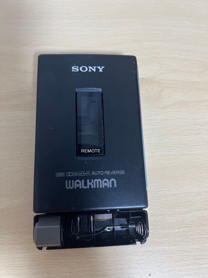 Sony Cassette Players Walkman Wm-607