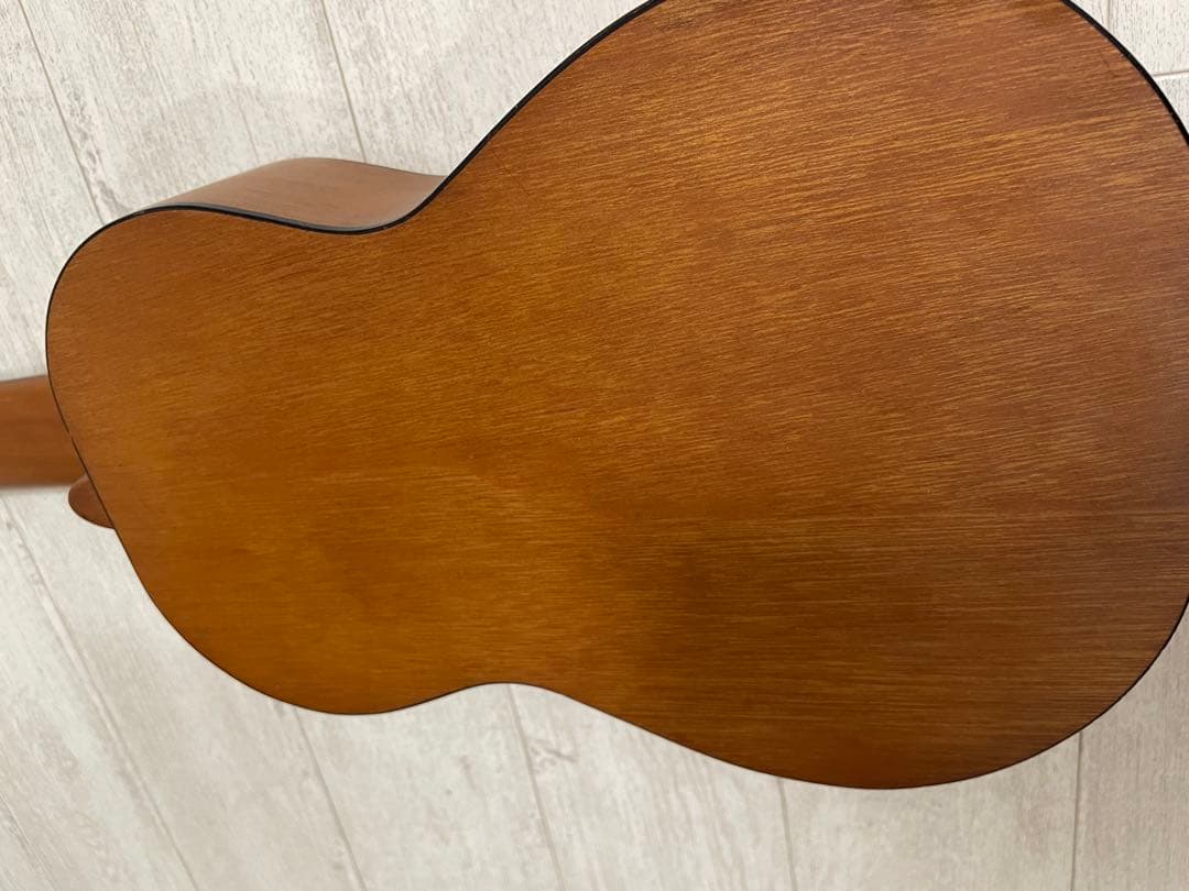 Yamaha Ukuleles Guitalele Gl-1