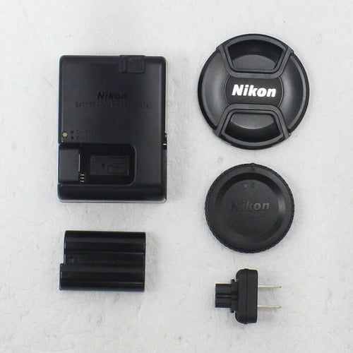 Nikon Digital Slr D7000 18-200 Vr Ii (1620 Sdxc) 344
