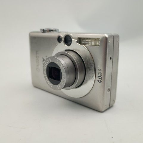 Canon Compact Digital Camera Ixy 50 Silver