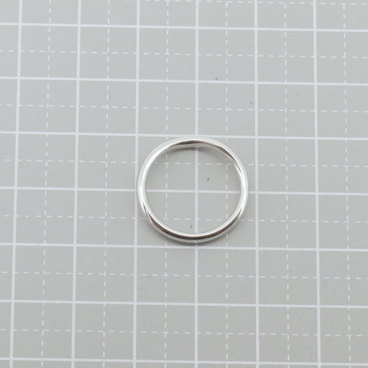 Tiffany Ring Co. 8 Pt950(