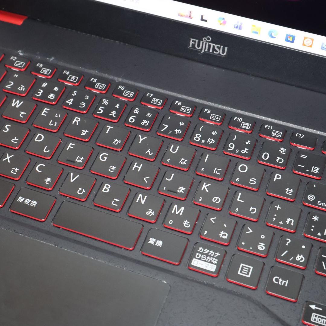 Fujitsu Windows Notebook Body Win11 I5/ 8G/Ssd256G/ /Fhd