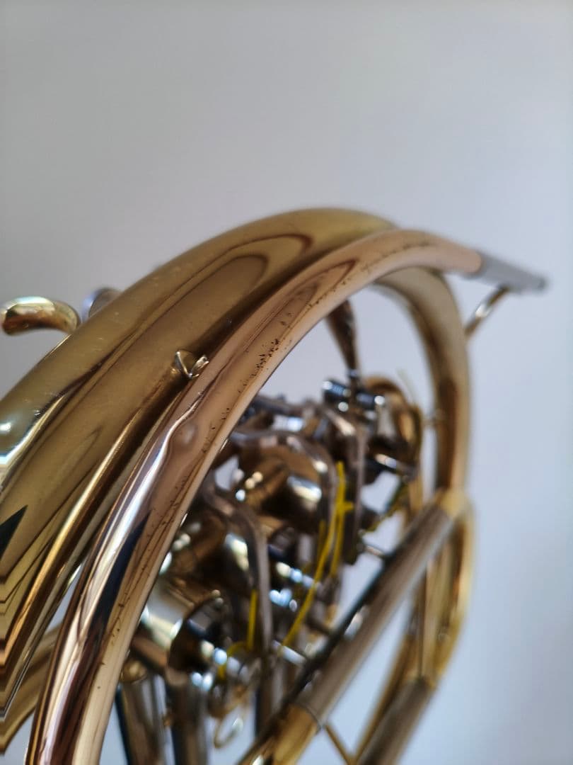 French Horns B Yhr-321