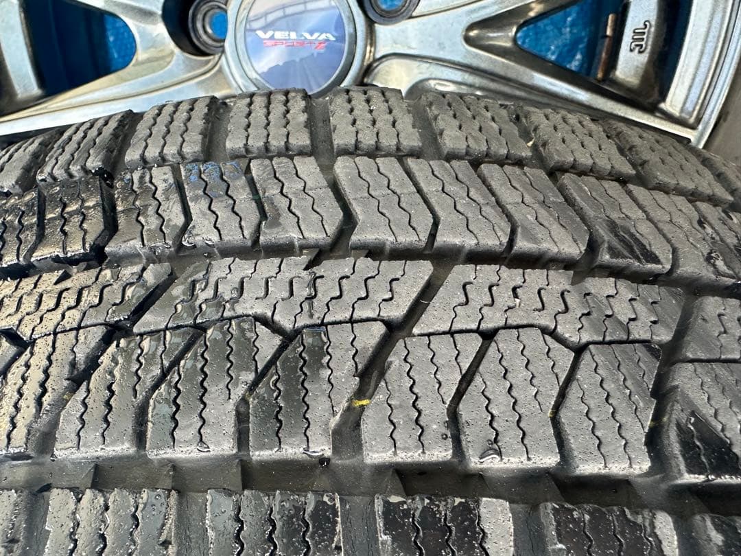 15 Inches 185/60R15 4
