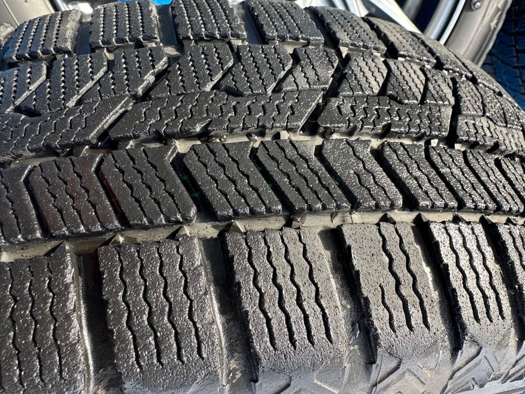 15 Inches 185/60R15 4
