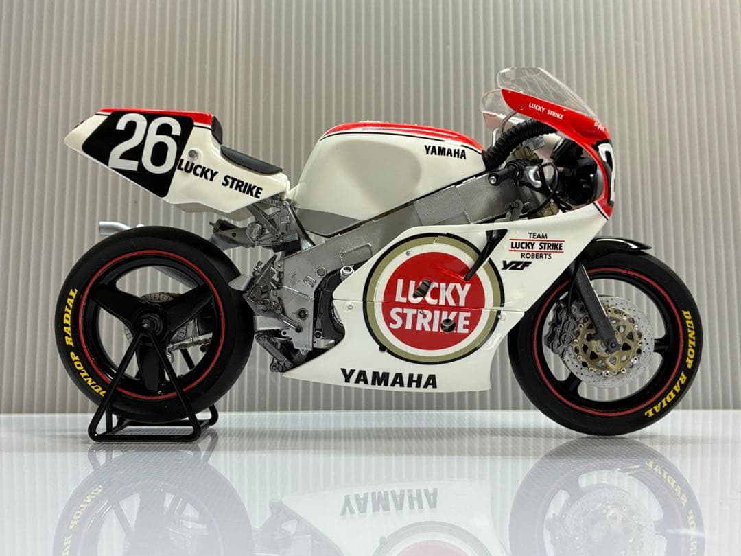 Motorcycles Yamaha Yzf750 1987 8 Lucky Strike
