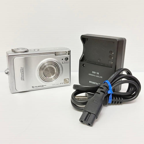 Compact Digital Cameras Fujifilm Finepix F10