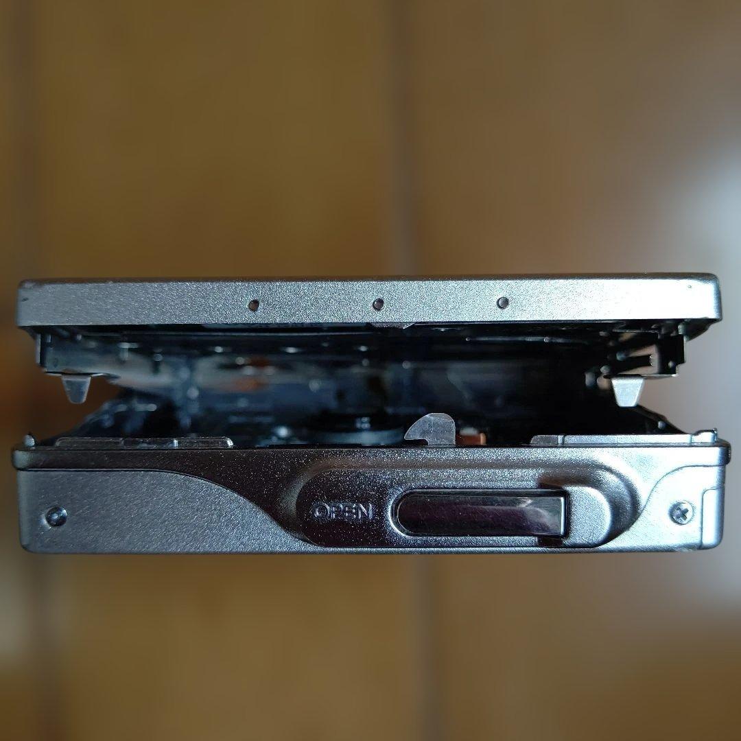 Sony Portable Md Player Md-R909