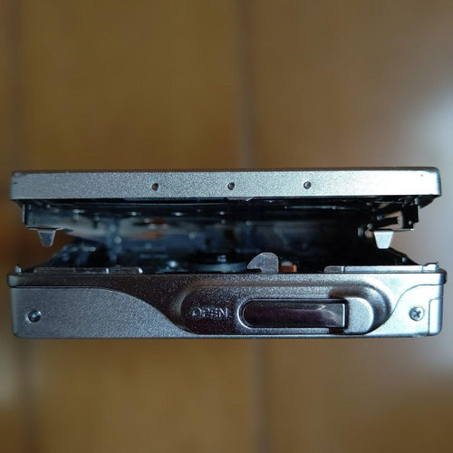 Sony Portable Md Player Md-R909