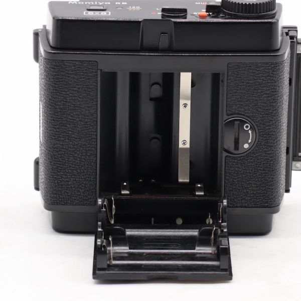 Large -Size Medium Format Camera (Film) Mamiya Rb67 Power Drive