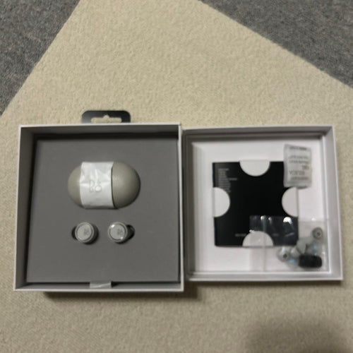 Bang Olufsen Wireless Earphones E8 3Rd Generation