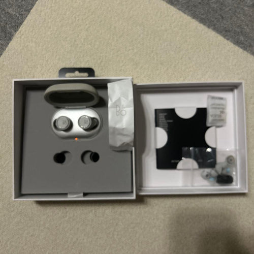 Bang Olufsen Wireless Earphones E8 3Rd Generation