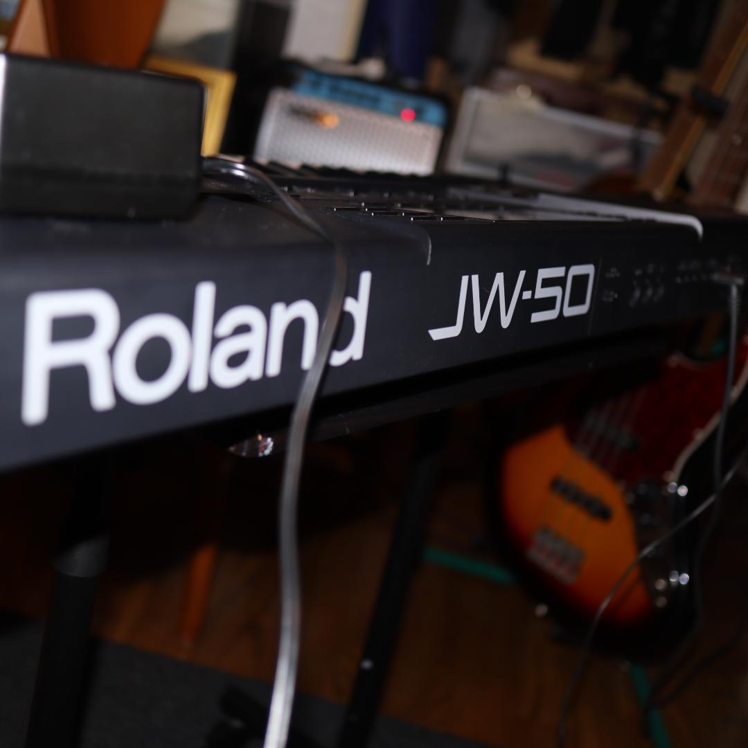 Roland Other Jw-50 Music Workstasion
