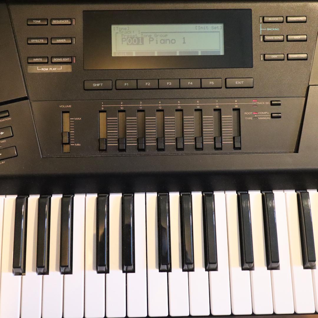 Roland Other Jw-50 Music Workstasion