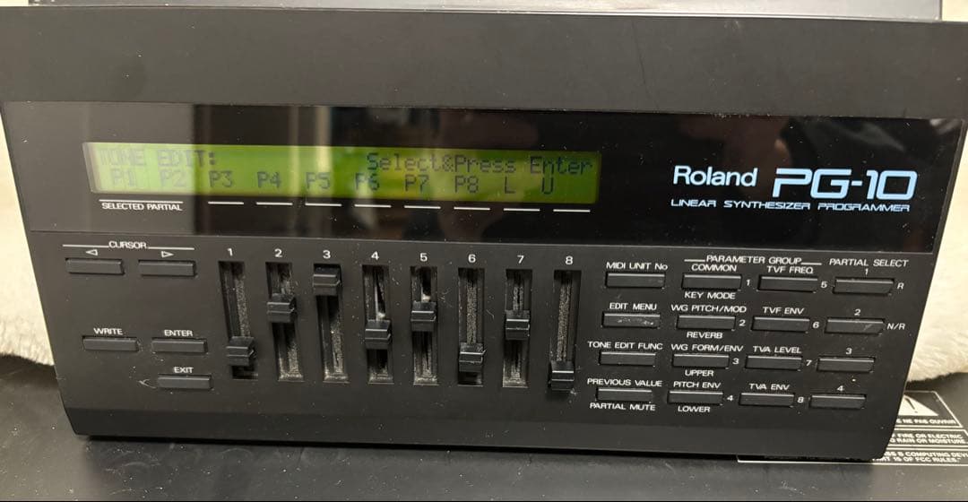 Roland Hardware Instruments Pg-10 D-110