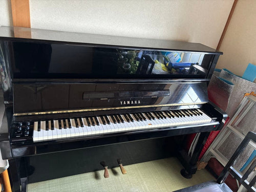Upright Pianos Yamaha