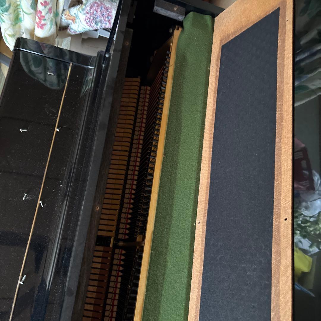 Upright Pianos Yamaha