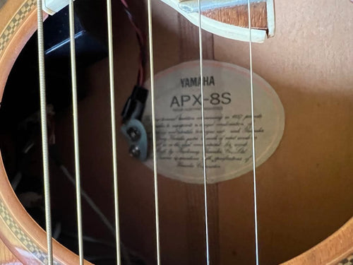 Acoustic Guitars Yamaha Apx-8S