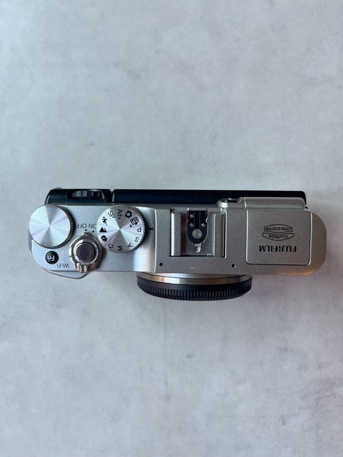 Mirrorless Interchangeable Lips Fujifilm X-M1 16-50Mm