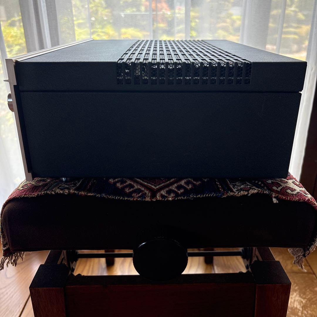 Integrated Amplifiers Luxman Lx38