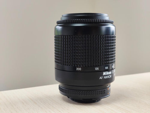Nikon Zoom Lenses Af Nikkor 80-200Mm F/4.5-5.6D