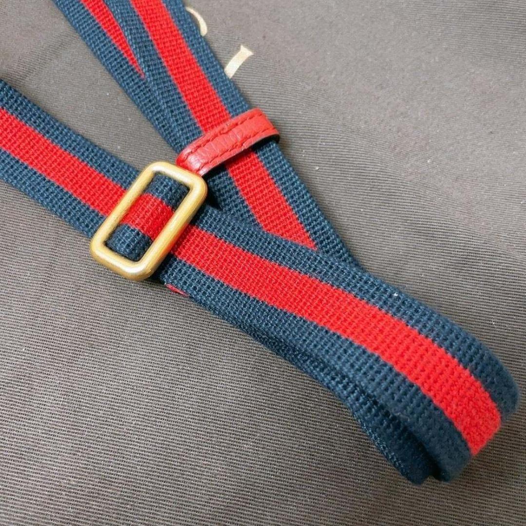 Sacs à bandoulière Gucci Pochettes de taille 527792