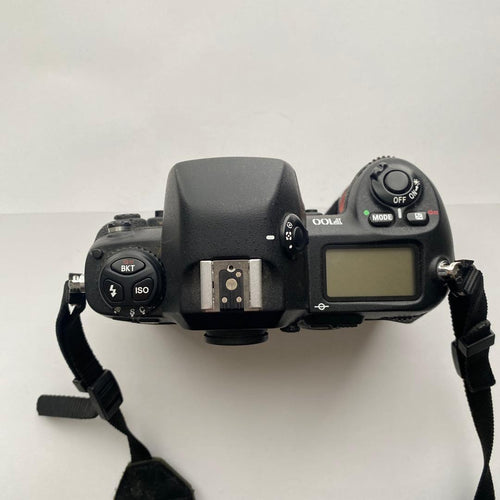 Nikon Slr Camera (Film) F100 28-106Mm
