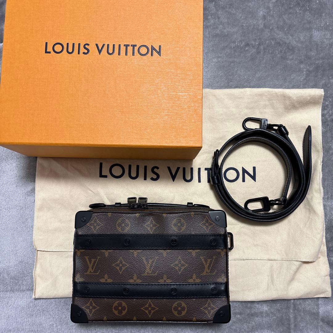 Louis Vuitton Shoulder Bag